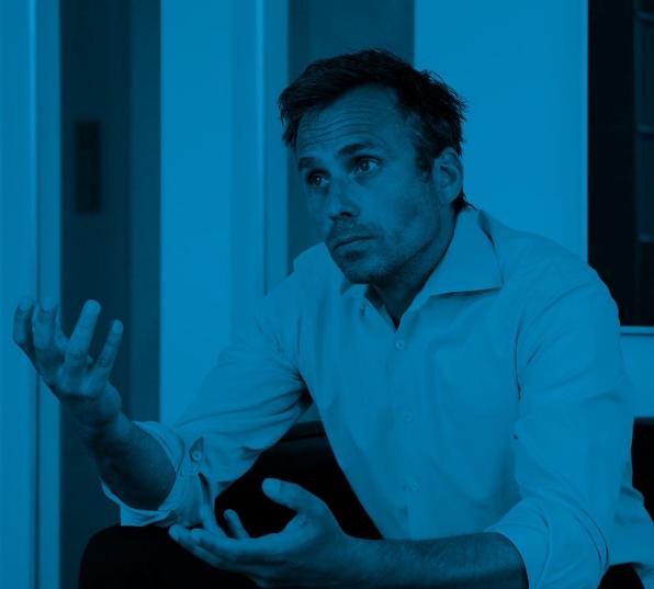 Henning Stuke bietet Seminare und Trainings für Interviewtechnik an.